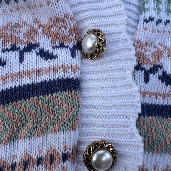 Knit Vest size Large - Picture 7 of 7